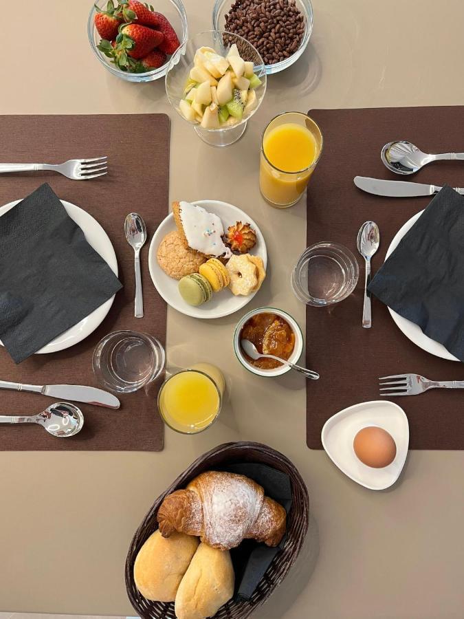 Tarsis Guest House Бауней Экстерьер фото